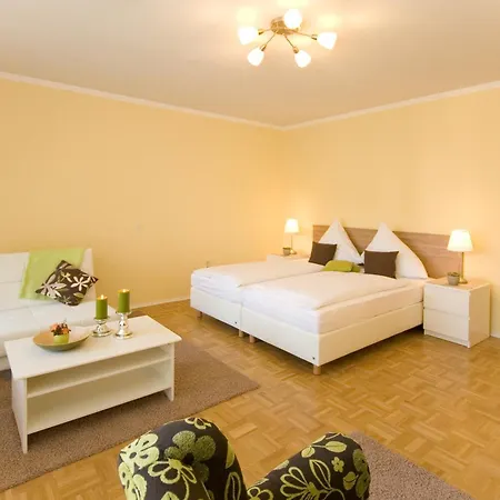 'zum Augarten' Hotell