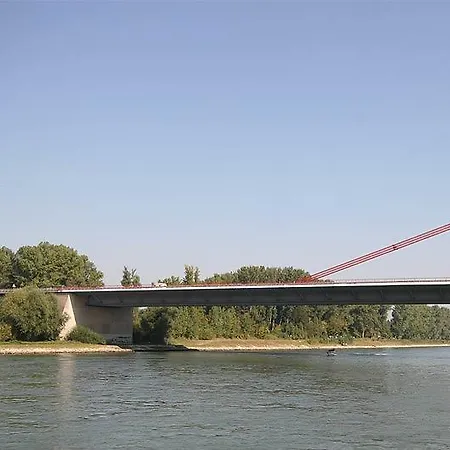 'zum Augarten' Шпейер