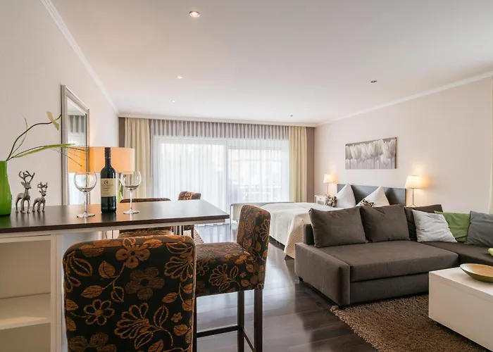 'zum Augarten' Hotel 3*