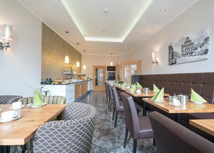 'zum Augarten' Otel